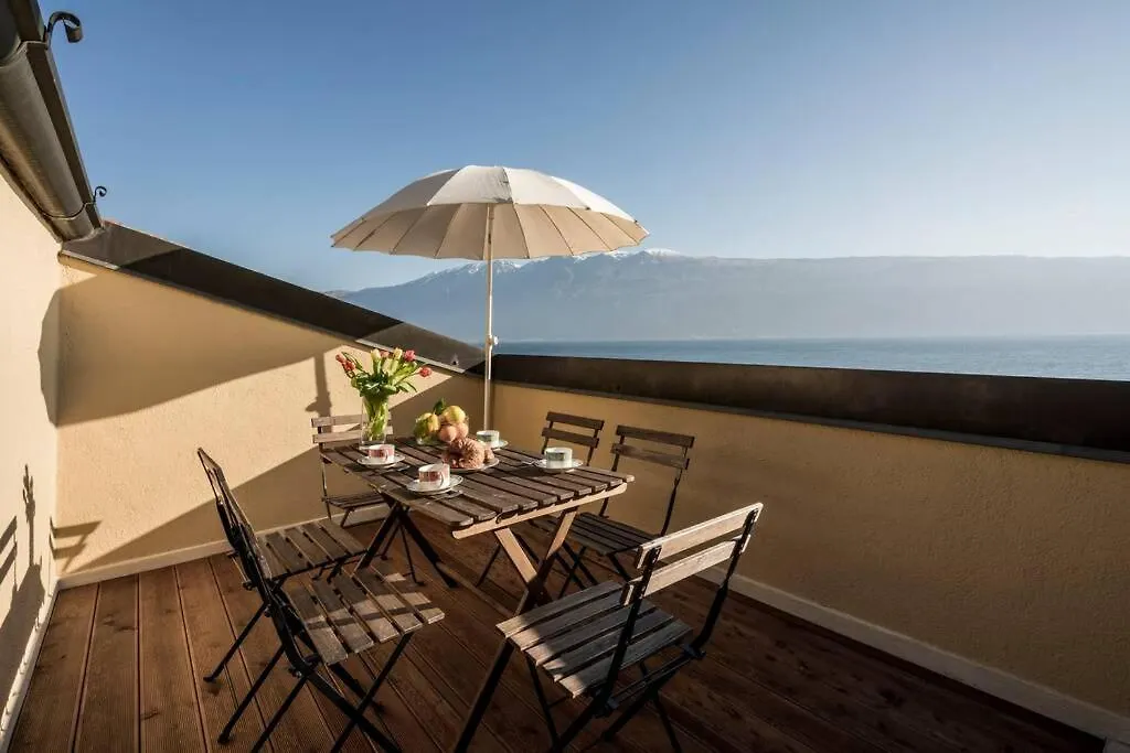 Uliveto - Apartment In Olive Grove Directly On The Lake contacts