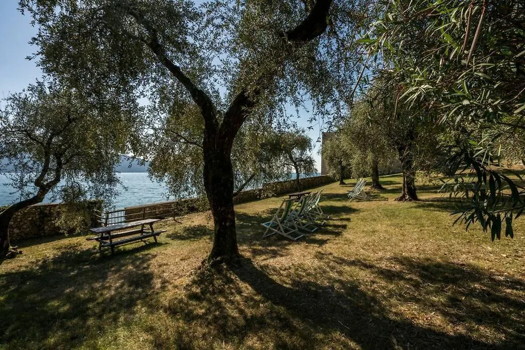Uliveto - Apartment In Olive Grove Directly On The Lake Gargnano