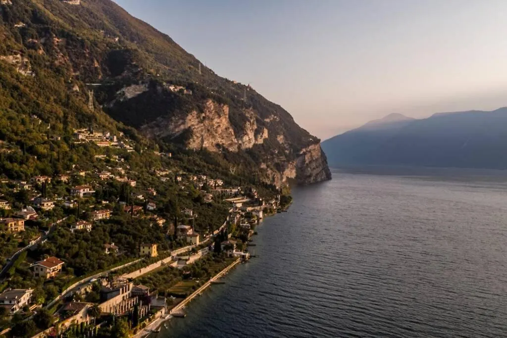 Uliveto - Apartment In Olive Grove Directly On The Lake Gargnano
